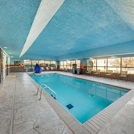 Best Western Plus Midwest City Inn & Suites Экстерьер фото