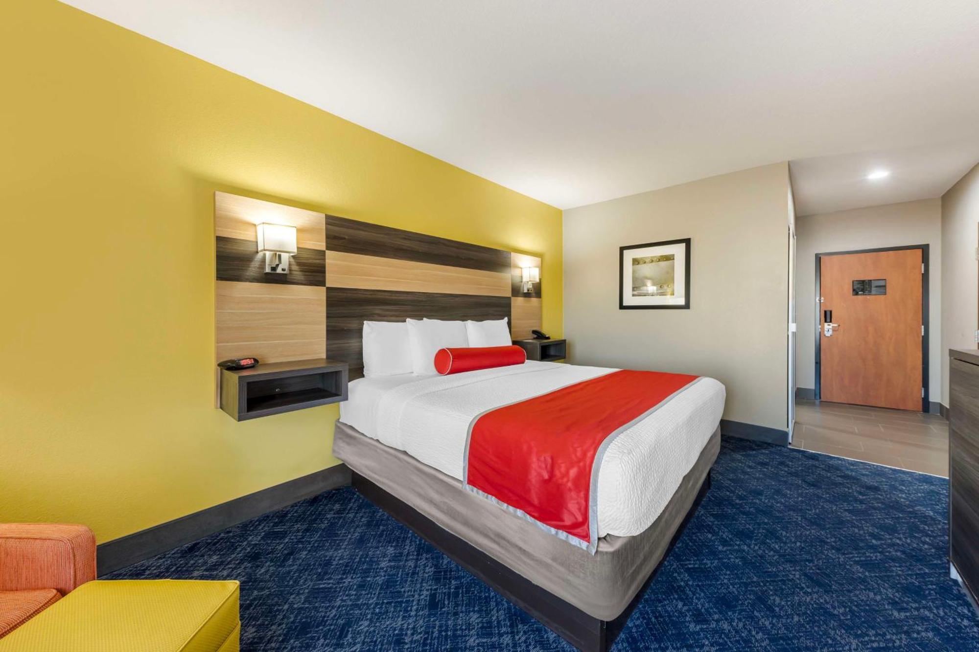 Best Western Plus Midwest City Inn & Suites Экстерьер фото