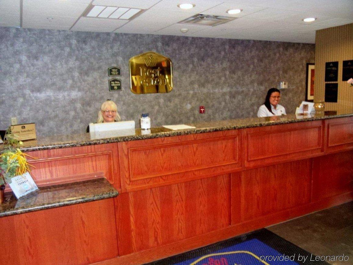 Best Western Plus Midwest City Inn & Suites Интерьер фото