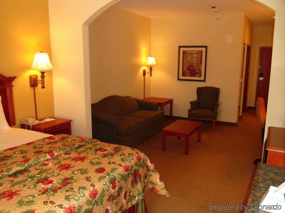 Best Western Plus Midwest City Inn & Suites Номер фото