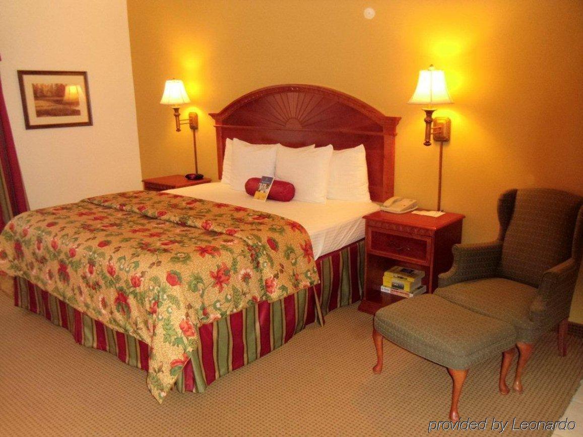 Best Western Plus Midwest City Inn & Suites Номер фото