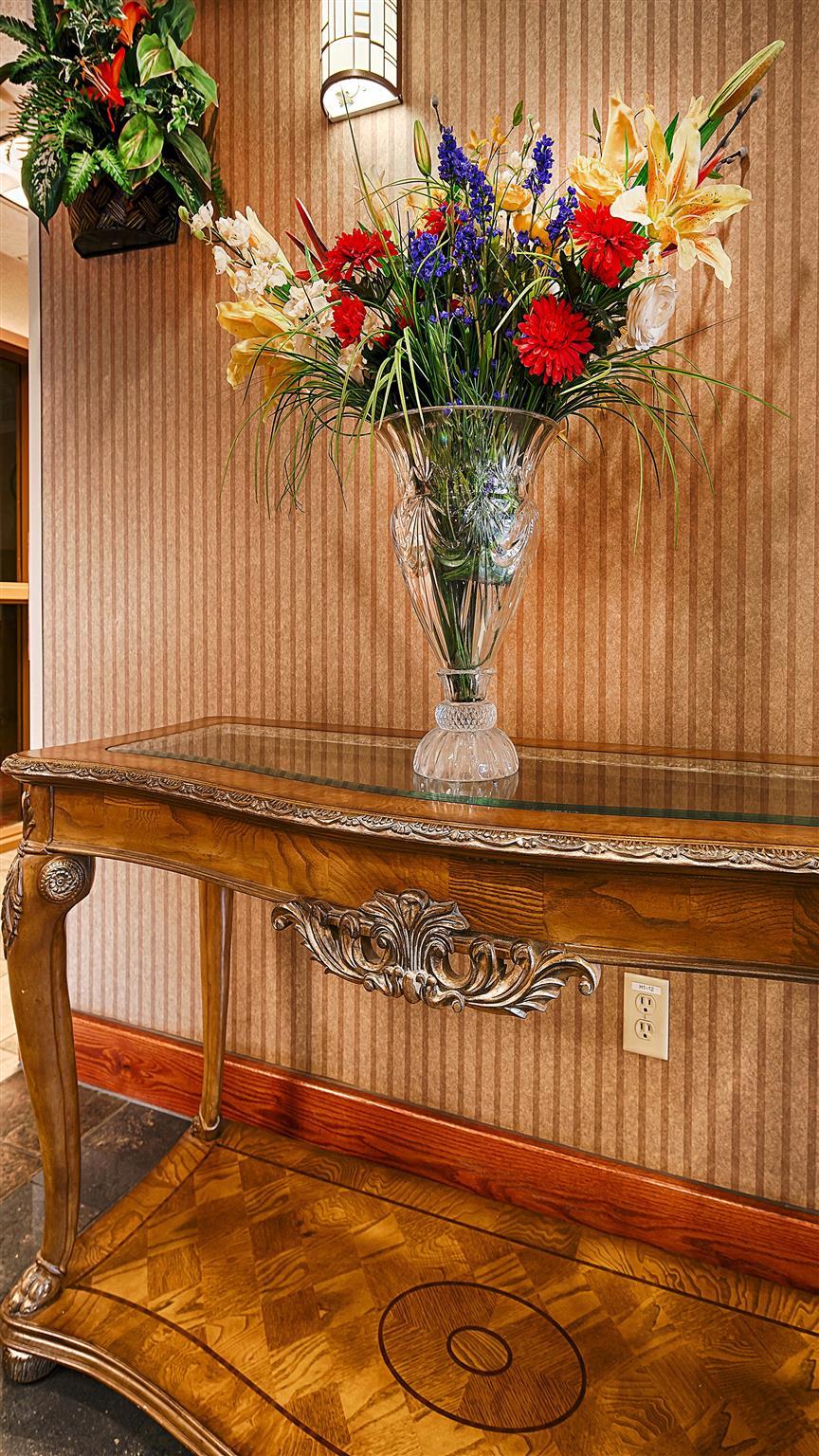 Best Western Plus Midwest City Inn & Suites Экстерьер фото